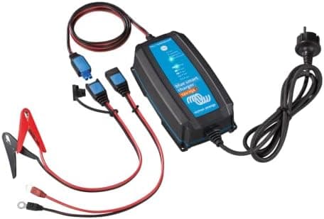 Victron Energy Blue Smart Batterie Ladegerät - Autobatterie Ladegerät - Hocheffizient und einfach zu bedienen - IP65 ges